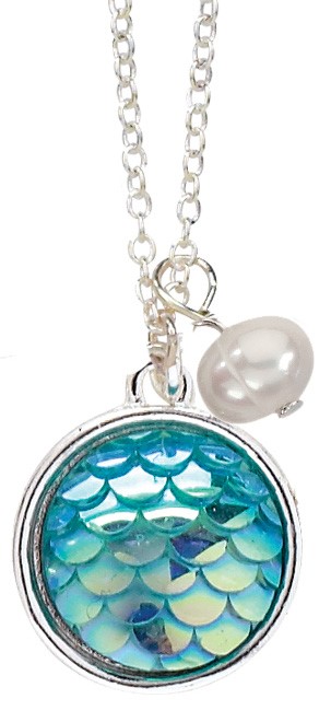 Mermaid Scale with Freshwater Pearl Pendant Necklace NK2552